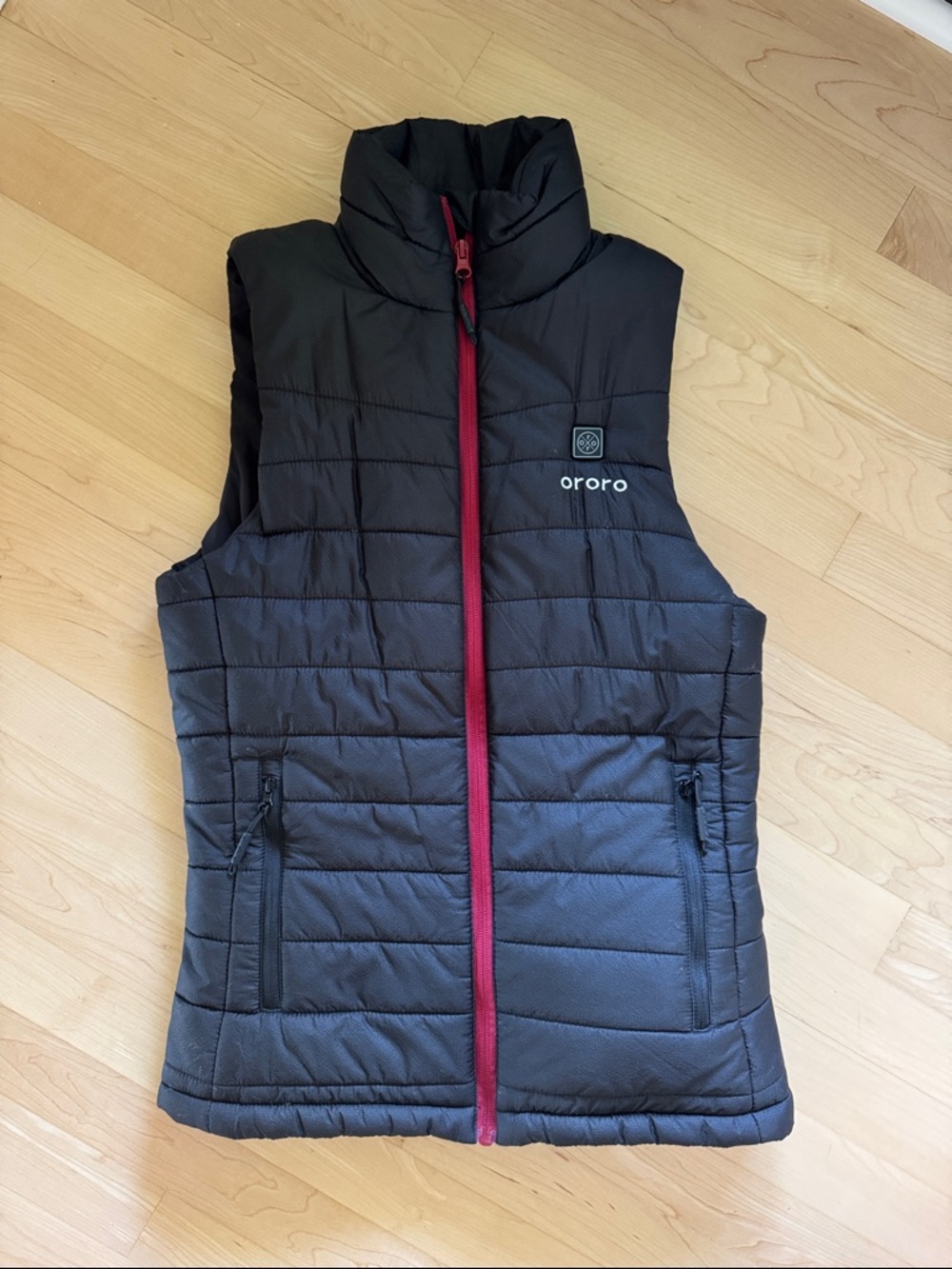 Ororo Women's Black Heated Vest with Red Zipper